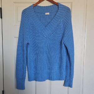 ana V-neck Sweater